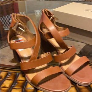 Brown Sandals 10M Manmade